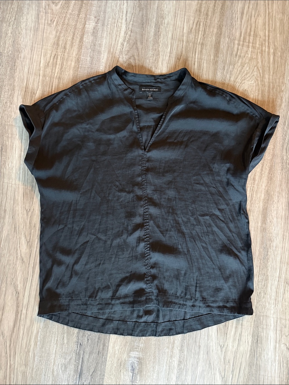 Banana Republic Black Short-Sleeve V-Notch Blouse